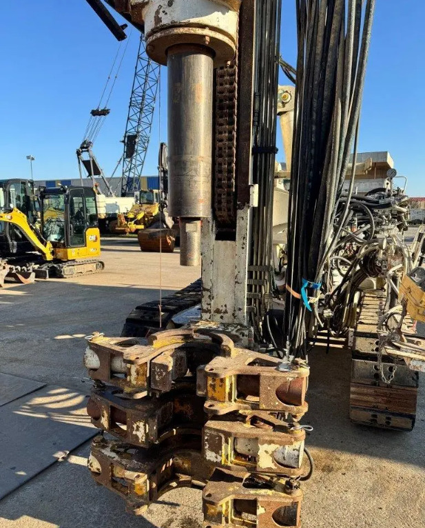 Klemm KR805-1 līzingu Klemm KR805-1: foto 6