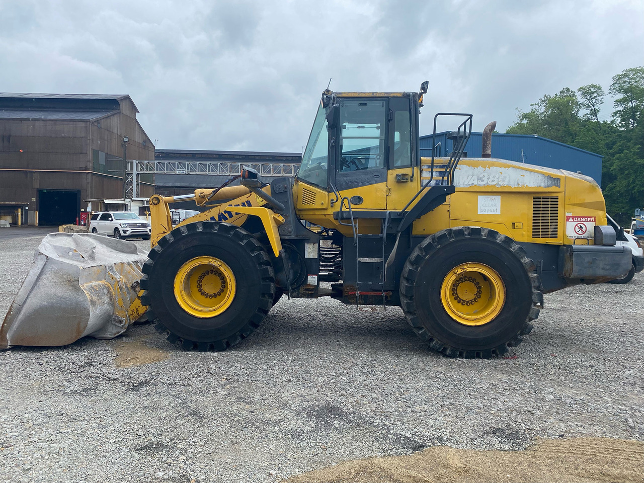 Komatsu WA380-7 - Riteņu iekrāvējs: foto 3 Komatsu WA380-7 - Riteņu iekrāvējs: foto 3