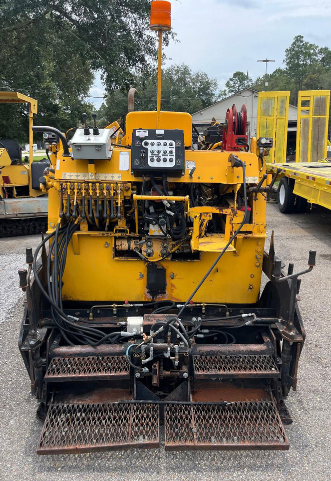 Leeboy 5000 - Asfalta klājējs: foto 3 Leeboy 5000 - Asfalta klājējs: foto 3