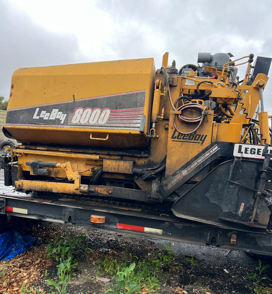 Leeboy 8000T - Asfalta klājējs: foto 1 Leeboy 8000T - Asfalta klājējs: foto 1