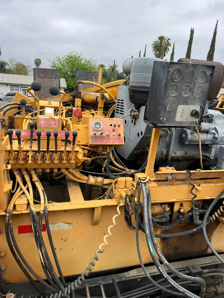 Leeboy 8000T - Asfalta klājējs: foto 4 Leeboy 8000T - Asfalta klājējs: foto 4