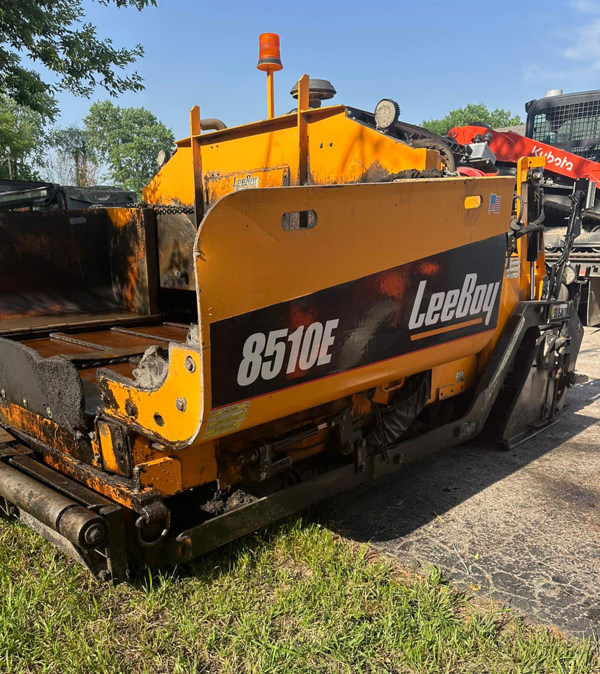 Leeboy 8510E - Asfalta klājējs: foto 4 Leeboy 8510E - Asfalta klājējs: foto 4