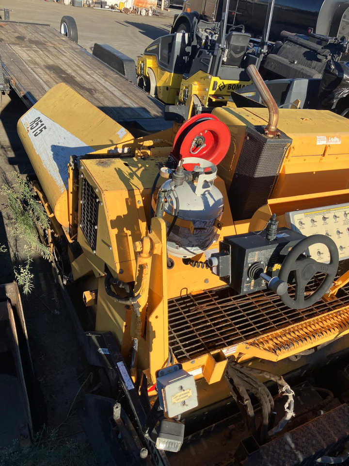 Leeboy 8515 - Asfalta klājējs: foto 3 Leeboy 8515 - Asfalta klājējs: foto 3