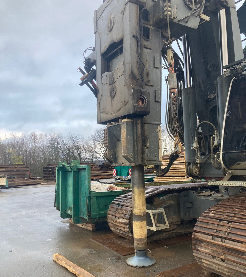 Liebherr LB28-320 - Pāļu dzinējs: foto 3 Liebherr LB28-320 - Pāļu dzinējs: foto 3