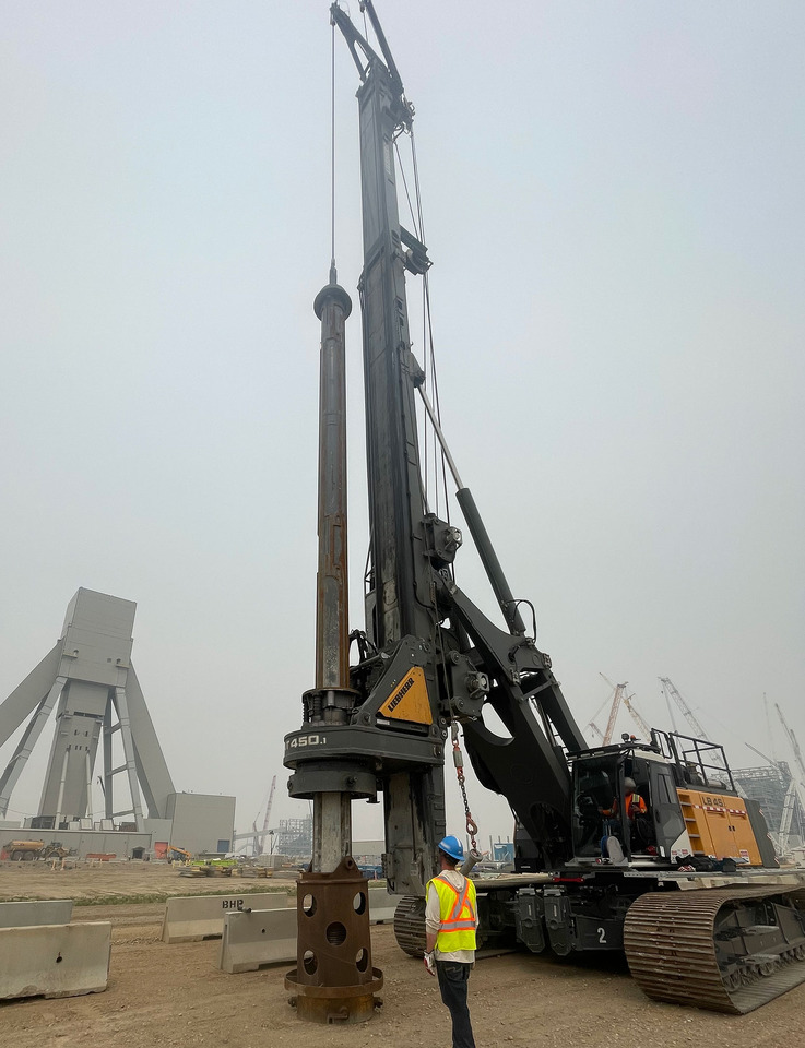 Liebherr LB45 - Pāļu dzinējs: foto 3 Liebherr LB45 - Pāļu dzinējs: foto 3
