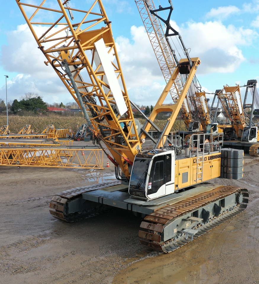 Liebherr LR 1130 - Kāpurķēžu celtnis: foto 1 Liebherr LR 1130 - Kāpurķēžu celtnis: foto 1