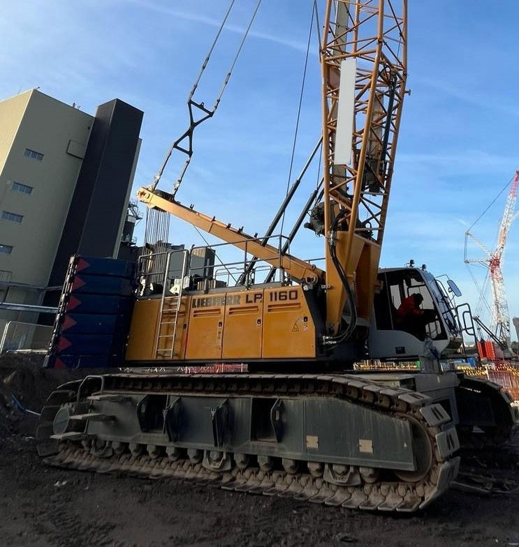 Liebherr LR 1160 - Kāpurķēžu celtnis: foto 1 Liebherr LR 1160 - Kāpurķēžu celtnis: foto 1