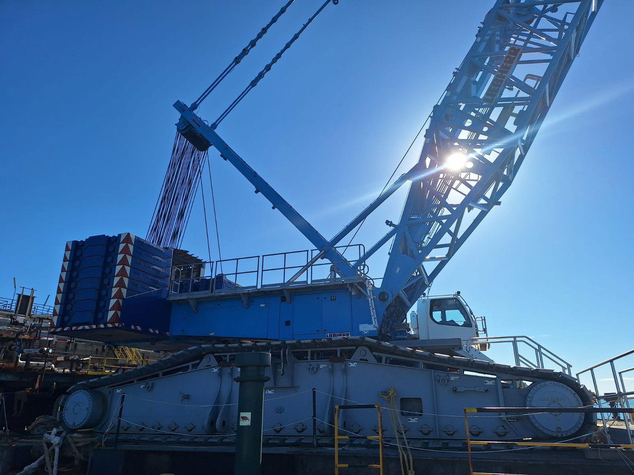 Liebherr LR 1750-2 - Kāpurķēžu celtnis: foto 3 Liebherr LR 1750-2 - Kāpurķēžu celtnis: foto 3