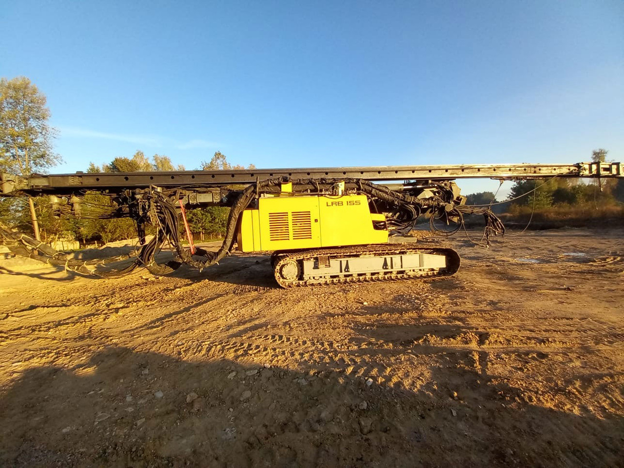 Liebherr LRB 155 - Pāļu dzinējs: foto 4 Liebherr LRB 155 - Pāļu dzinējs: foto 4