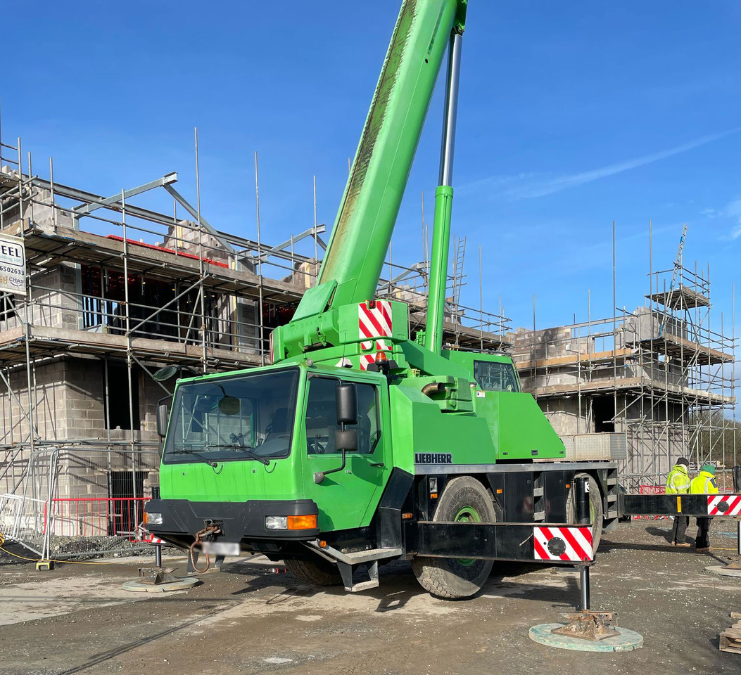 Liebherr LTM 1040-2.1 - Autoceltnis: foto 2 Liebherr LTM 1040-2.1 - Autoceltnis: foto 2