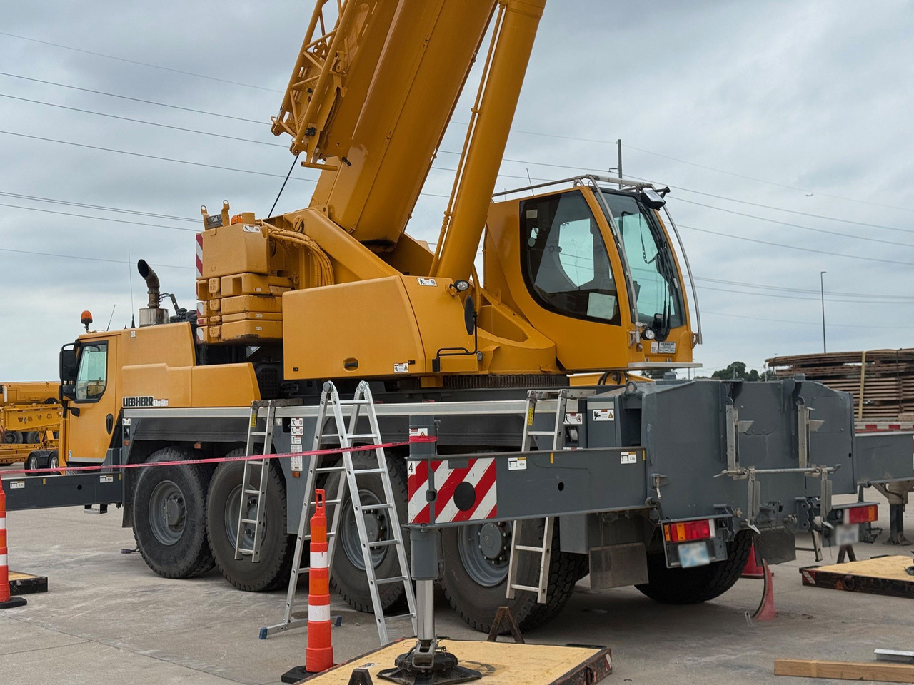 Liebherr LTM 1070-4.2 - Autoceltnis: foto 4 Liebherr LTM 1070-4.2 - Autoceltnis: foto 4