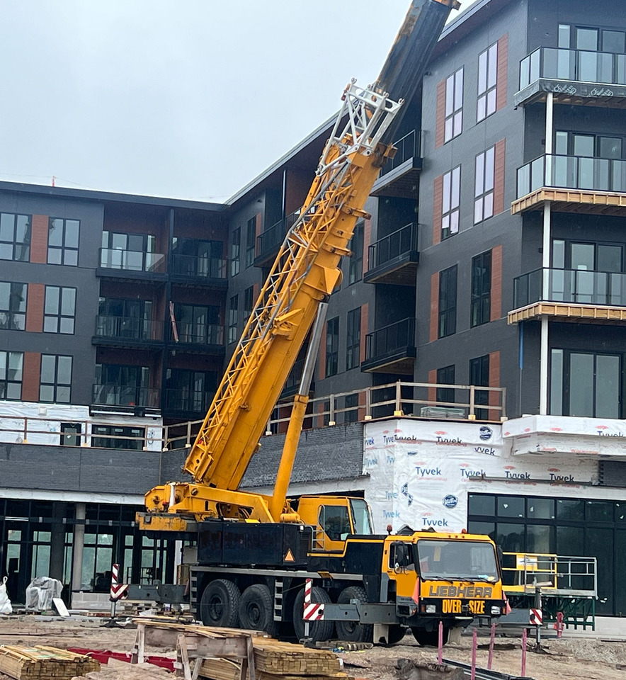 Liebherr LTM 1090-2 - Autoceltnis: foto 5 Liebherr LTM 1090-2 - Autoceltnis: foto 5