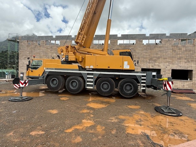Liebherr LTM 1100-4.1 - Autoceltnis: foto 3 Liebherr LTM 1100-4.1 - Autoceltnis: foto 3