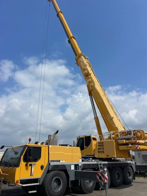 Liebherr LTM 1100-5.2 - Autoceltnis: foto 2 Liebherr LTM 1100-5.2 - Autoceltnis: foto 2