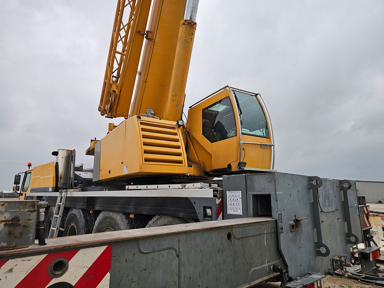 Liebherr LTM 1100-5.2 - Autoceltnis: foto 5 Liebherr LTM 1100-5.2 - Autoceltnis: foto 5