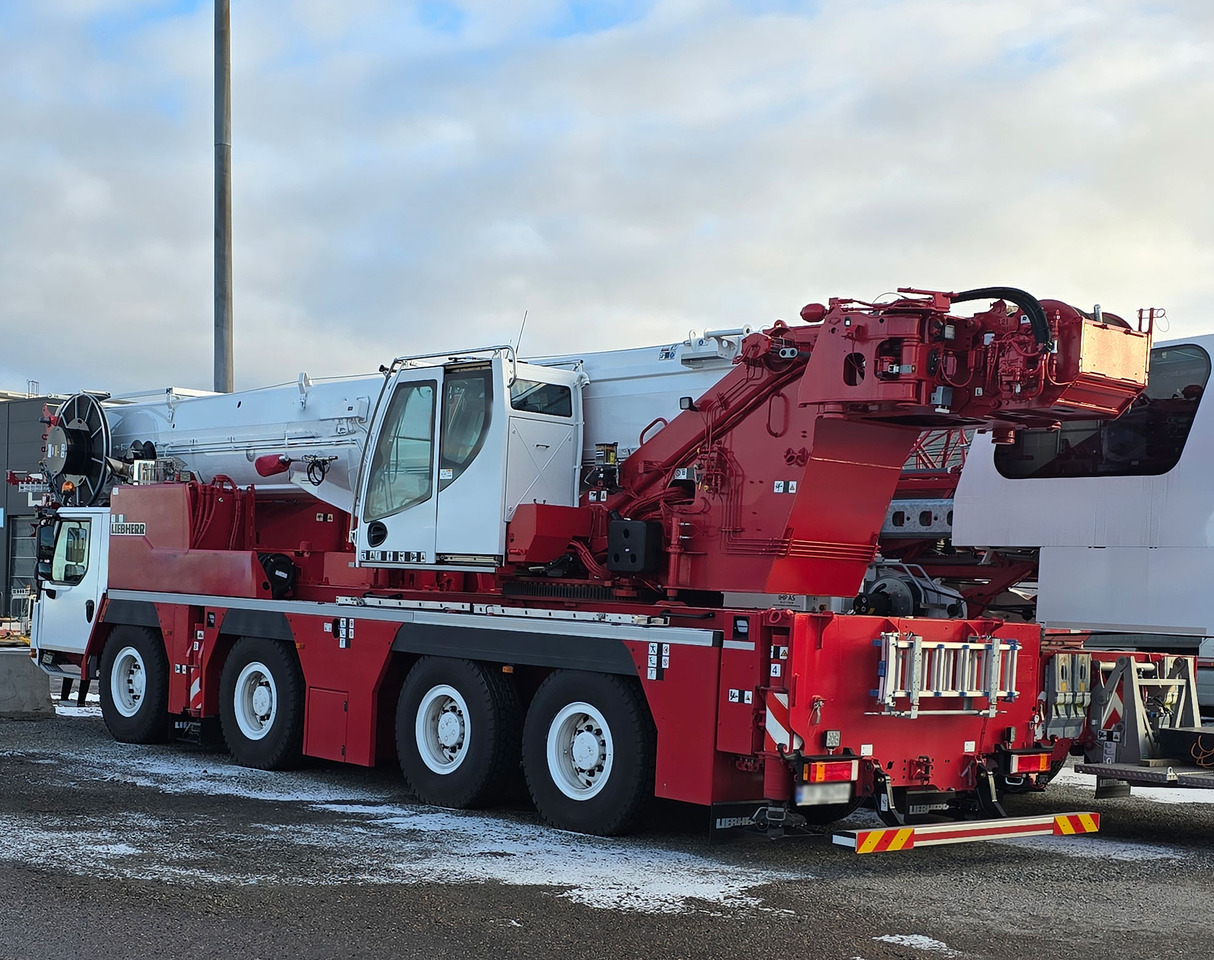Liebherr LTM 1120-4.1 - Autoceltnis: foto 3 Liebherr LTM 1120-4.1 - Autoceltnis: foto 3