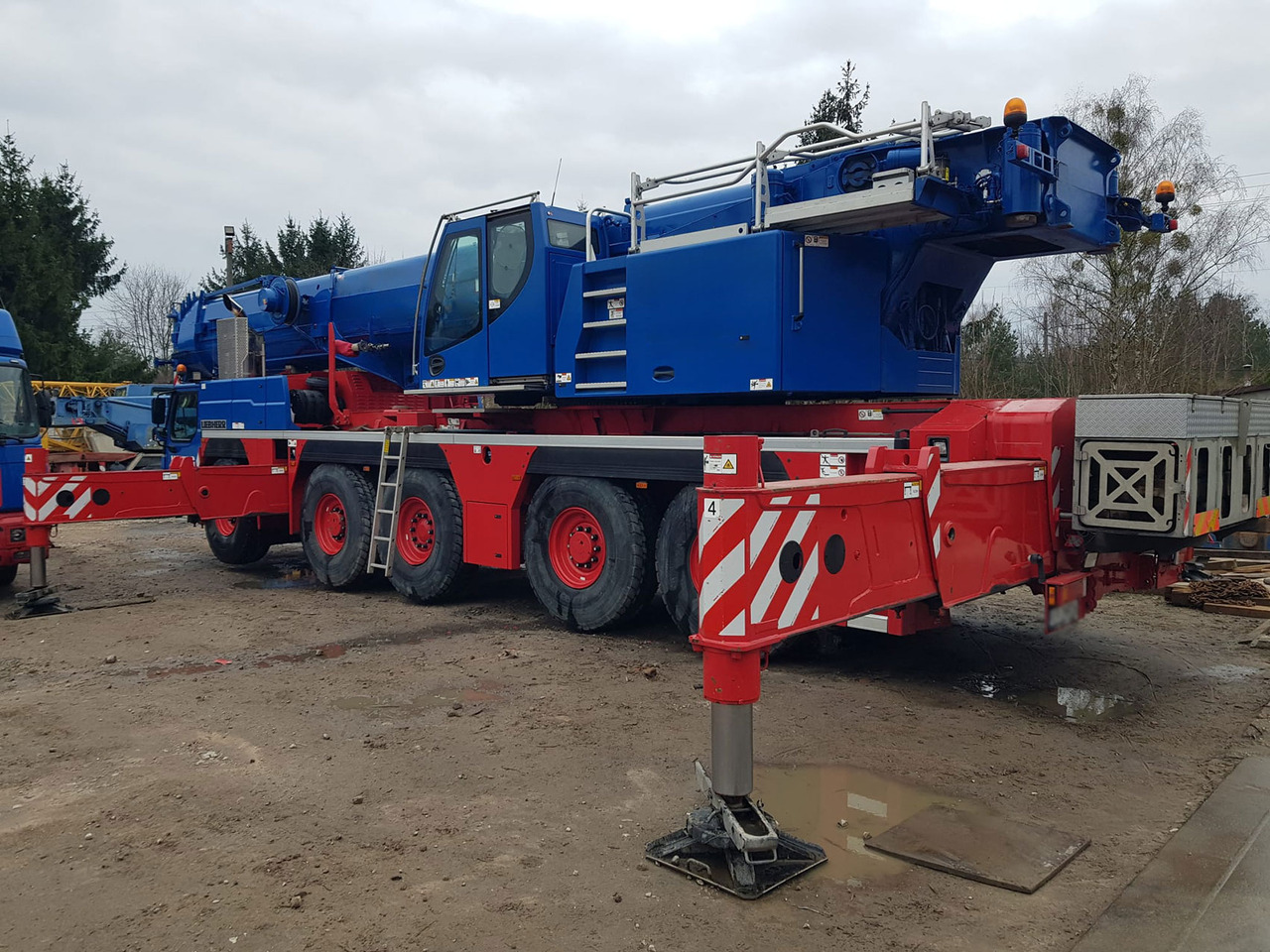 Liebherr LTM 1200-5.1 - Autoceltnis: foto 3 Liebherr LTM 1200-5.1 - Autoceltnis: foto 3