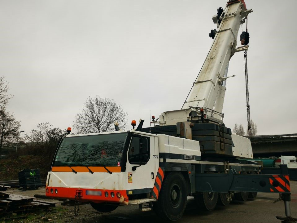 Liebherr LTM 1200-5.1 - Autoceltnis: foto 1 Liebherr LTM 1200-5.1 - Autoceltnis: foto 1