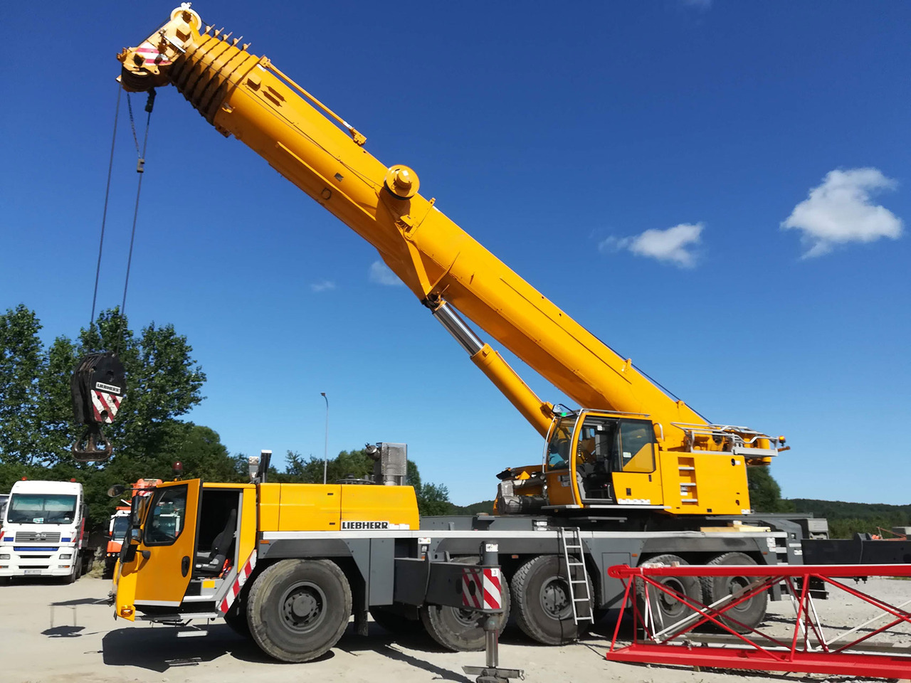 Liebherr LTM 1200-5.1 - Autoceltnis: foto 1 Liebherr LTM 1200-5.1 - Autoceltnis: foto 1