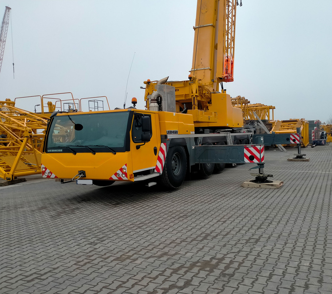 Liebherr LTM 1230-5.1 - Autoceltnis: foto 2 Liebherr LTM 1230-5.1 - Autoceltnis: foto 2