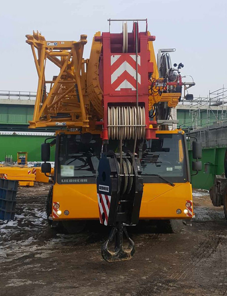 Liebherr LTM 1250-5.1 - Autoceltnis: foto 4 Liebherr LTM 1250-5.1 - Autoceltnis: foto 4