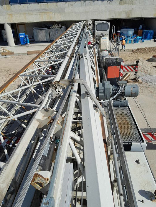 Torņa celtnis Liebherr MK 88: foto 6