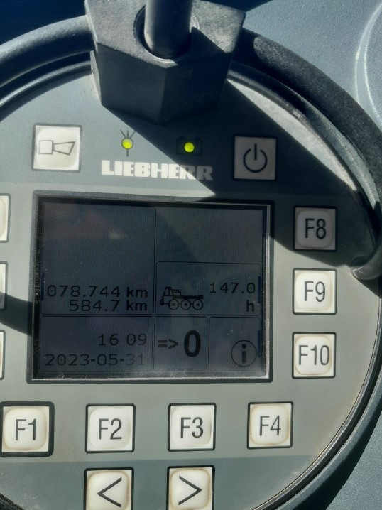 Torņa celtnis Liebherr MK 88: foto 7