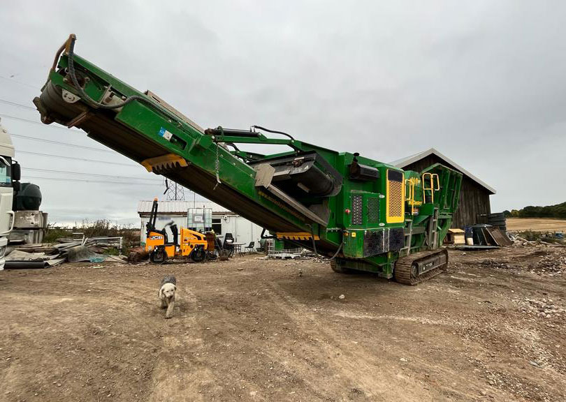 McCloskey J40 V2 - Žokļu drupinātājs: foto 4 McCloskey J40 V2 - Žokļu drupinātājs: foto 4