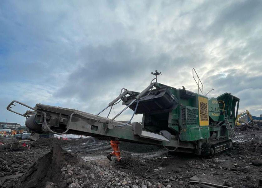 McCloskey J45 - Žokļu drupinātājs: foto 4 McCloskey J45 - Žokļu drupinātājs: foto 4