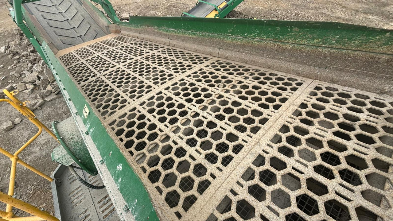 McCloskey R230 - Sijātājs: foto 5 McCloskey R230 - Sijātājs: foto 5