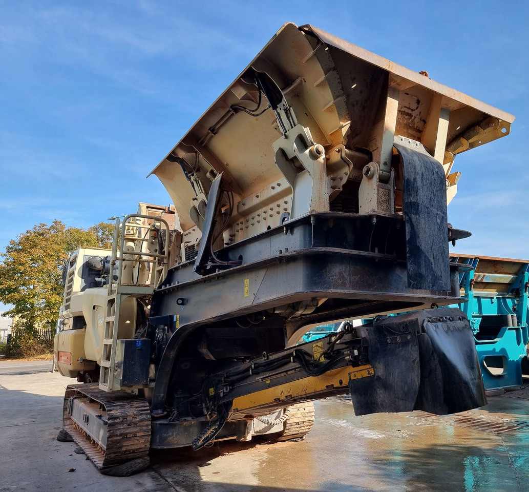 Metso LT 1213 - Trieciena drupinātājs: foto 4 Metso LT 1213 - Trieciena drupinātājs: foto 4