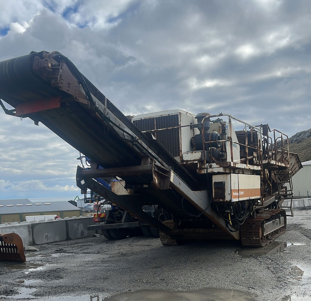 Metso LT200 HP - Konusveida drupinātājs: foto 1 Metso LT200 HP - Konusveida drupinātājs: foto 1