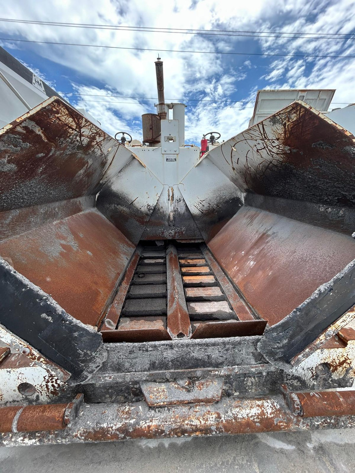 Roadtec RP-170 - Asfalta klājējs: foto 4 Roadtec RP-170 - Asfalta klājējs: foto 4