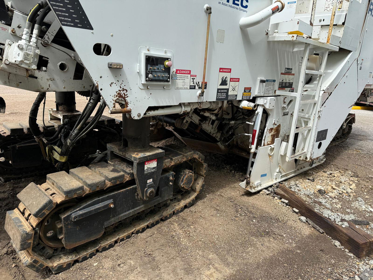 Roadtec RX-600E - Asfalta frēze: foto 4 Roadtec RX-600E - Asfalta frēze: foto 4