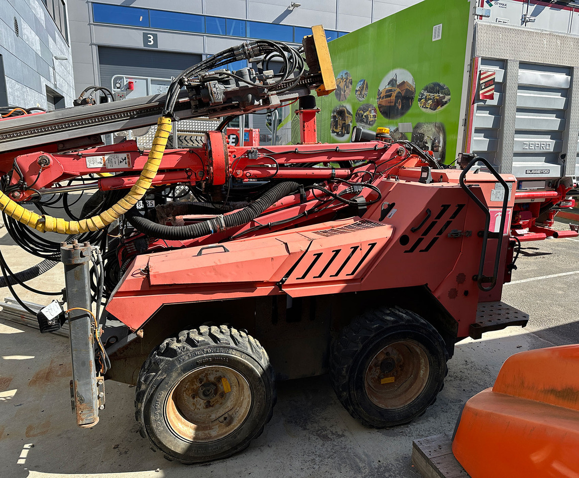 Sandvik DC122R - Urbšanas mašīna: foto 4 Sandvik DC122R - Urbšanas mašīna: foto 4