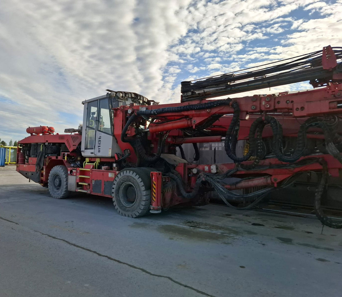 Sandvik DT1131I - Horizontālās urbšanas mašīna: foto 4 Sandvik DT1131I - Horizontālās urbšanas mašīna: foto 4