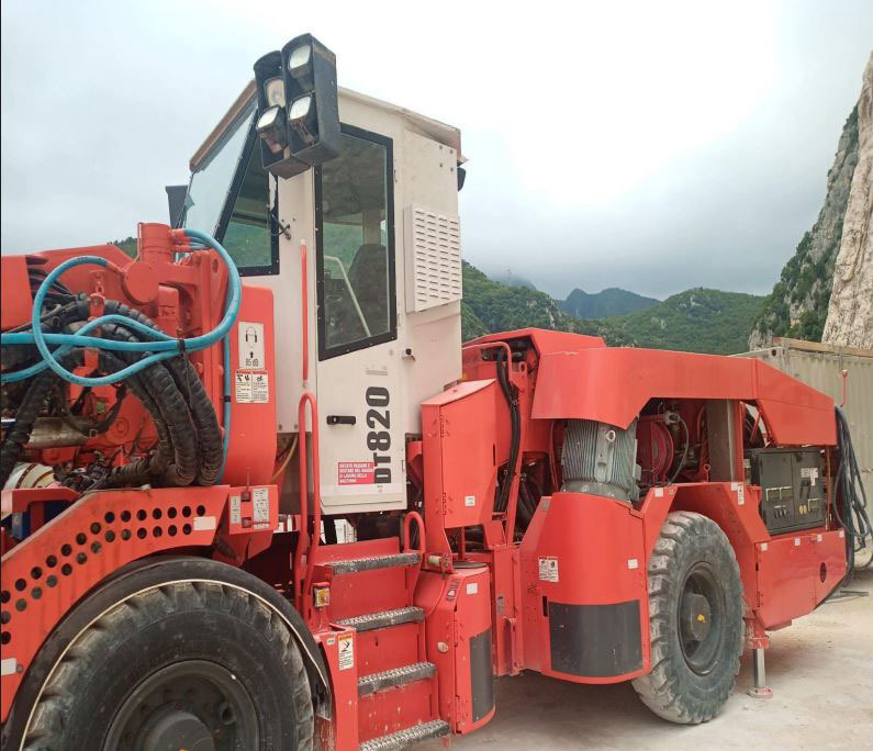 Sandvik DT820-SC - Horizontālās urbšanas mašīna: foto 3 Sandvik DT820-SC - Horizontālās urbšanas mašīna: foto 3