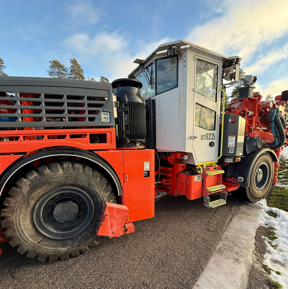 Sandvik DT922I - Urbšanas mašīna: foto 3 Sandvik DT922I - Urbšanas mašīna: foto 3
