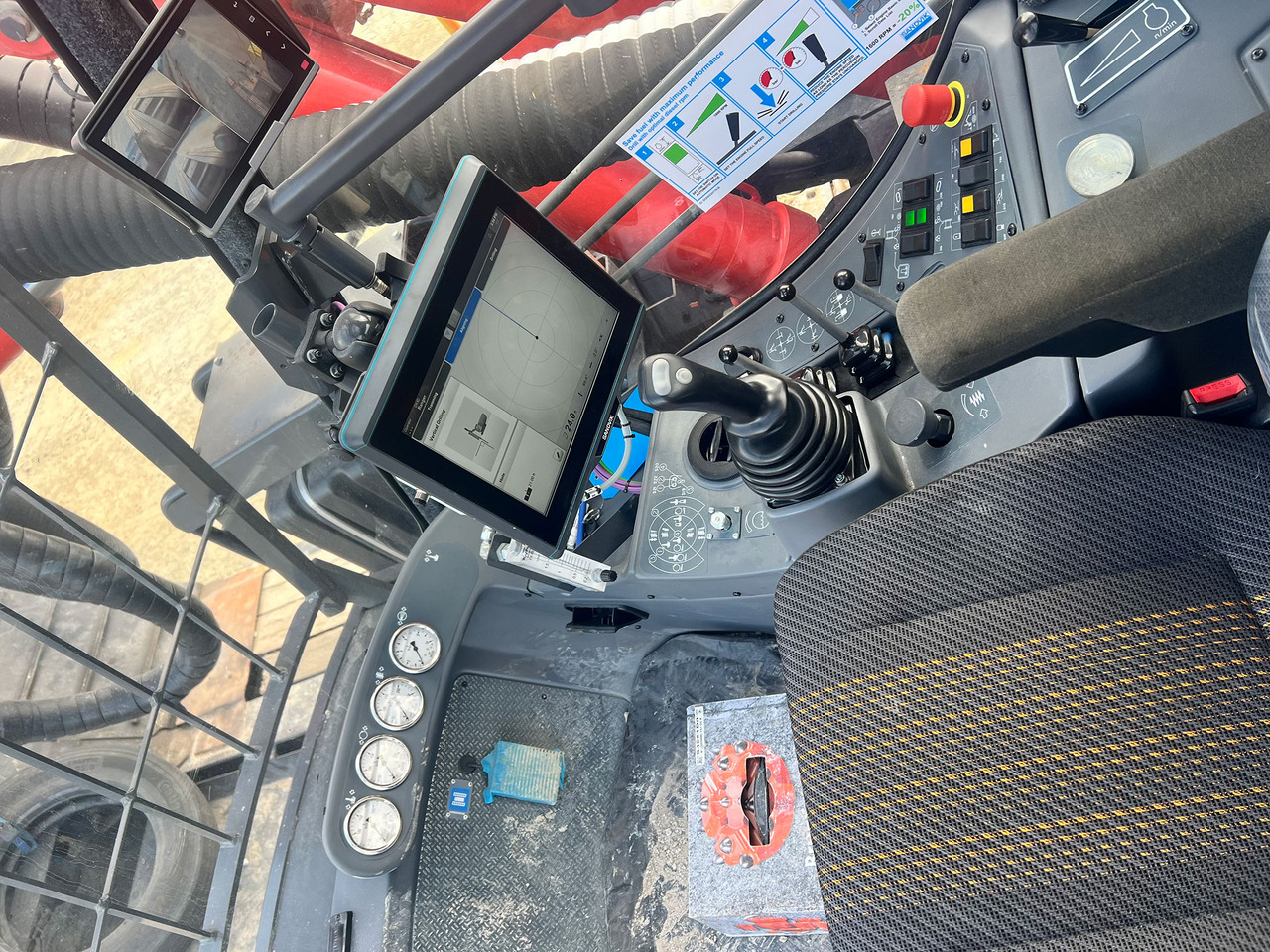 Urbšanas mašīna Sandvik DX700: foto 6