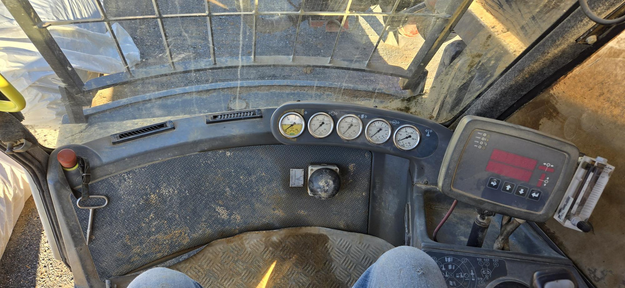 Sandvik DX800 - Urbšanas mašīna: foto 5 Sandvik DX800 - Urbšanas mašīna: foto 5