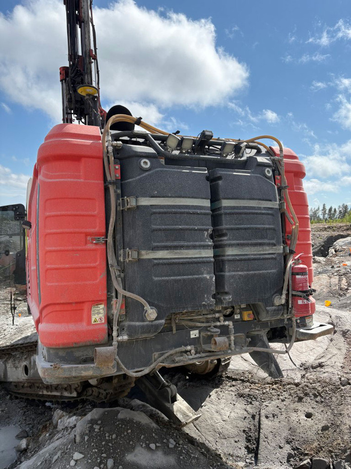 Sandvik DX800i - Urbšanas mašīna: foto 5 Sandvik DX800i - Urbšanas mašīna: foto 5