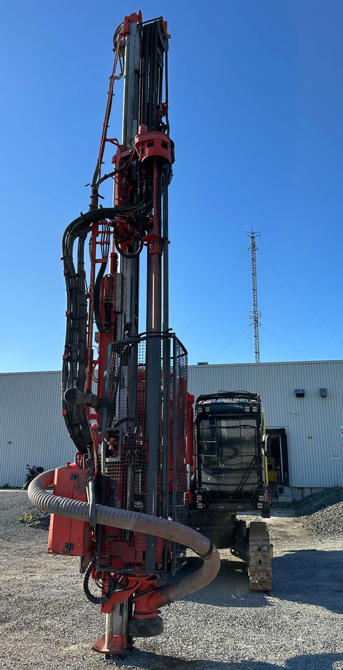 Sandvik DX900i - Urbšanas mašīna: foto 4 Sandvik DX900i - Urbšanas mašīna: foto 4