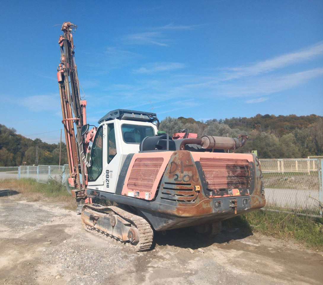 Sandvik Di200 - Urbšanas mašīna: foto 2 Sandvik Di200 - Urbšanas mašīna: foto 2
