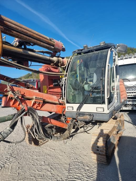 Sandvik Di200 - Urbšanas mašīna: foto 4 Sandvik Di200 - Urbšanas mašīna: foto 4