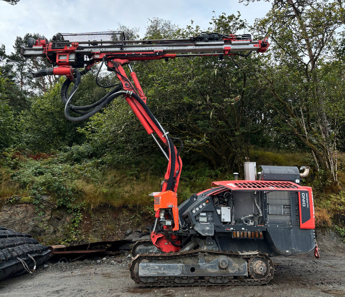 Sandvik Dino DC420Ri S5 - Urbšanas mašīna: foto 3 Sandvik Dino DC420Ri S5 - Urbšanas mašīna: foto 3