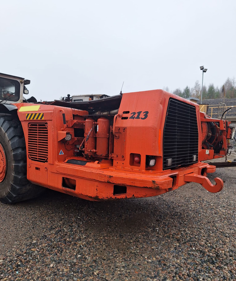 Sandvik LH517 - Kalnrūpniecības mašīna: foto 5 Sandvik LH517 - Kalnrūpniecības mašīna: foto 5