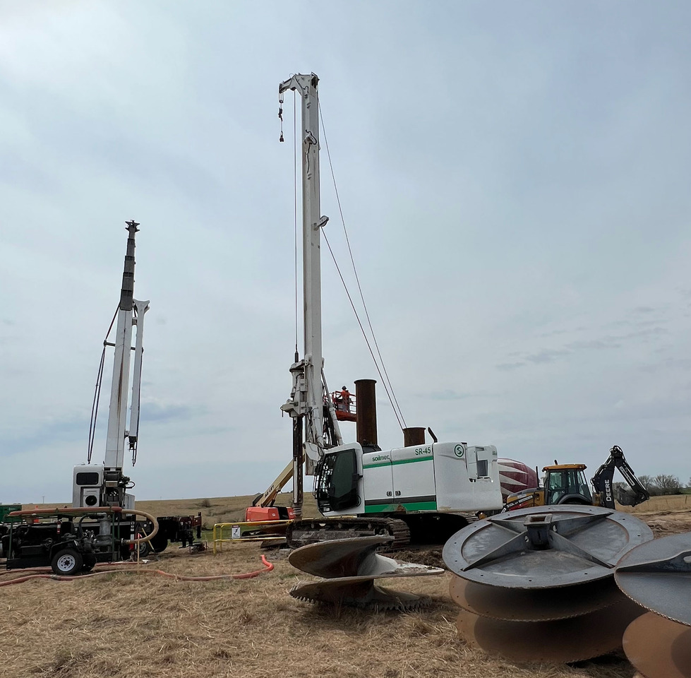 Soilmec SR-45 - Pāļu dzinējs: foto 3 Soilmec SR-45 - Pāļu dzinējs: foto 3