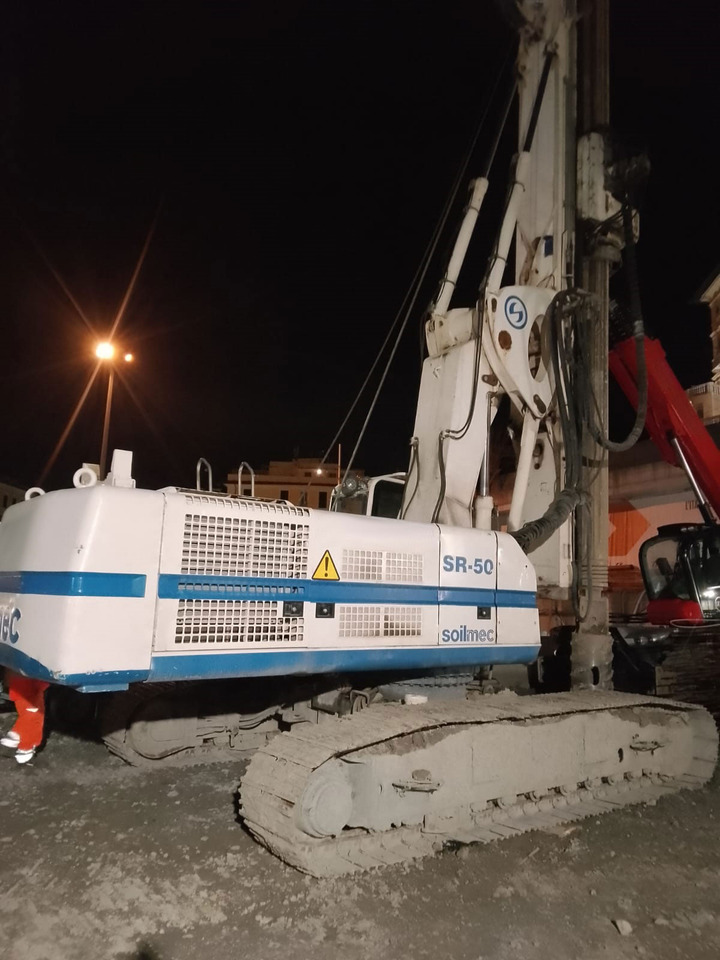 Soilmec SR-50 - Pāļu dzinējs: foto 1 Soilmec SR-50 - Pāļu dzinējs: foto 1