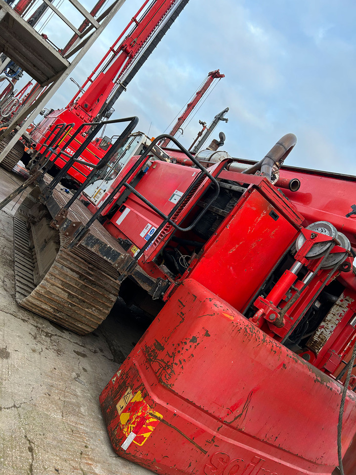 Soilmec SR-70 - Pāļu dzinējs: foto 4 Soilmec SR-70 - Pāļu dzinējs: foto 4
