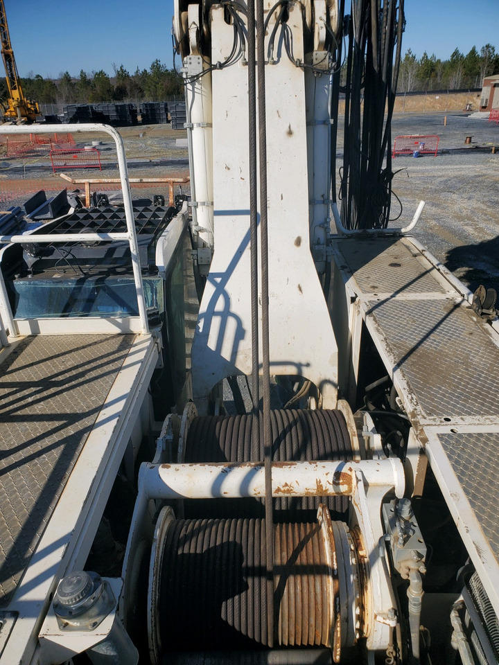 Soilmec SR-75 - Pāļu dzinējs: foto 4 Soilmec SR-75 - Pāļu dzinējs: foto 4